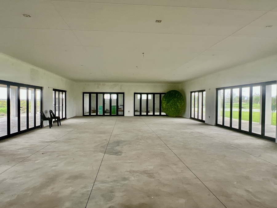 10 Bedroom Property for Sale in Hartebeesfontein Western Cape